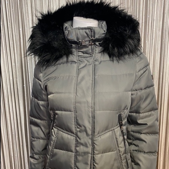 🔻SALE🔻VINCE CAMUTO🔹EXCELLENT CONDITION - Picture 3 of 10